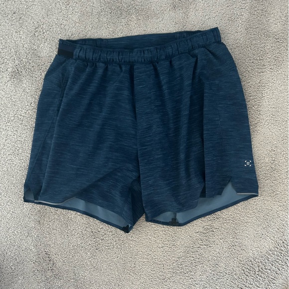 Lululemon shorts (lined) - Picture 1 of 3